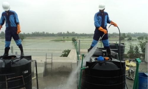 Water Tank Cleaning